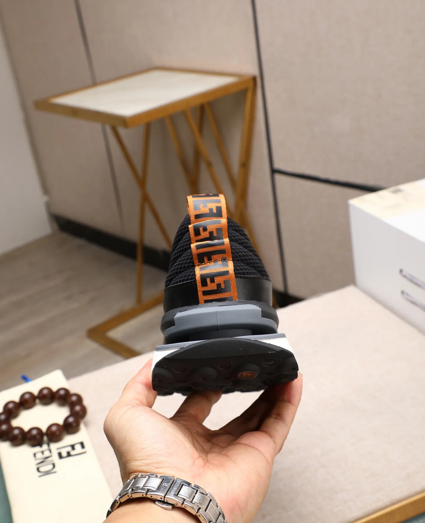 Men's shoes 💰460🕷🕷[FENDI] Fendi fashionable casual men's shoes 🇨🇳Original official website 1:1 model opening, new models are available first 💯Not high-profile but avant-garde, simple About low-key and fashionable, super versatile style 🌿 Made of original cowhide ➕ Pigskin lining 🎋 The version is comfortable on the feet, so rigorous for any small place, and the workmanship is first-class 🍍38-44 Large quantities in stock